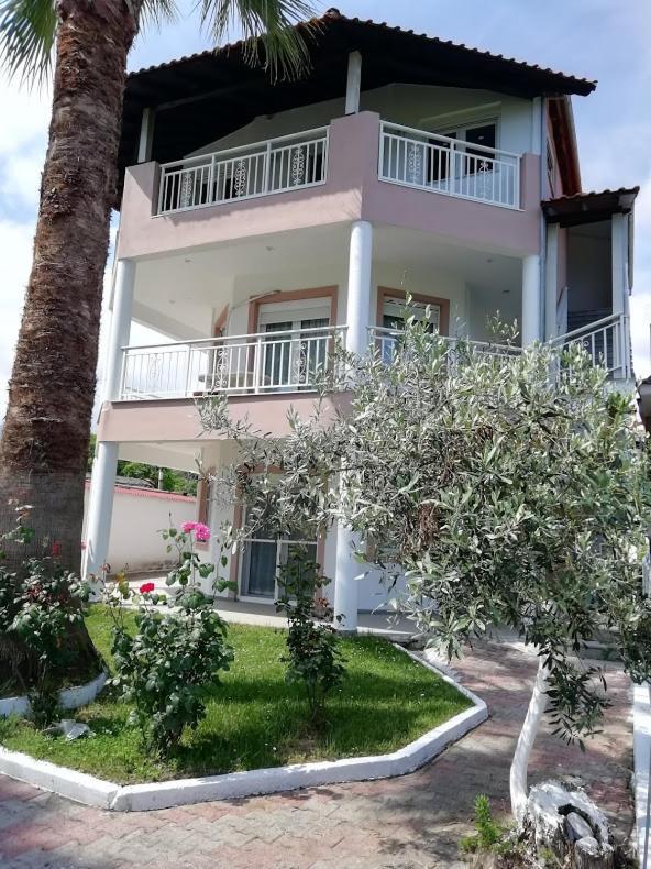 Villa Fotis View Paralía Skotínis Exterior foto
