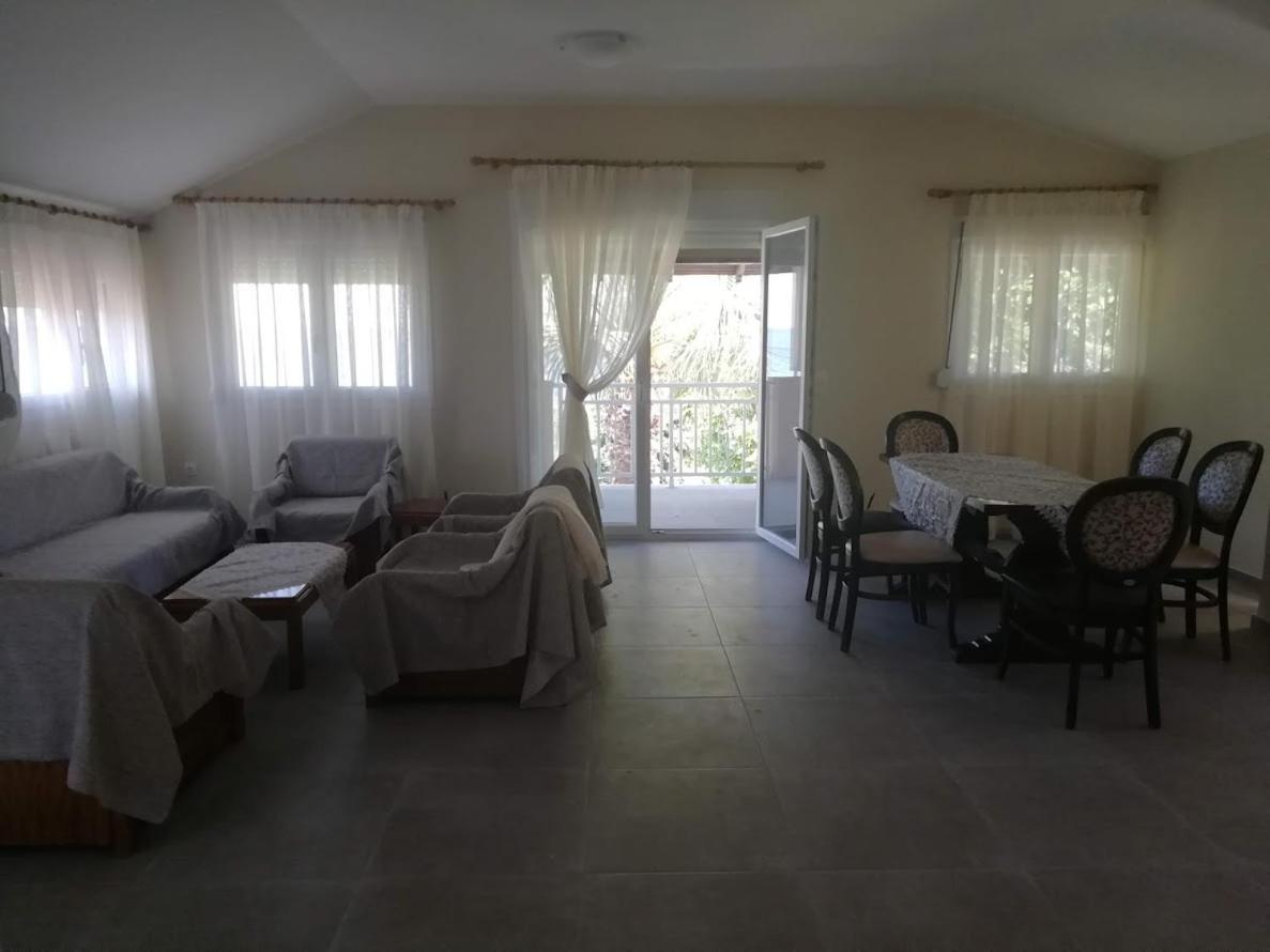 Villa Fotis View Paralía Skotínis Exterior foto